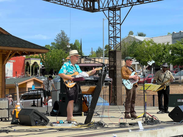 Peter Morgan Group concert in Folsom Amphatheater